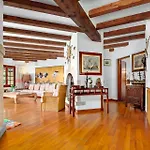 Miramar Villa